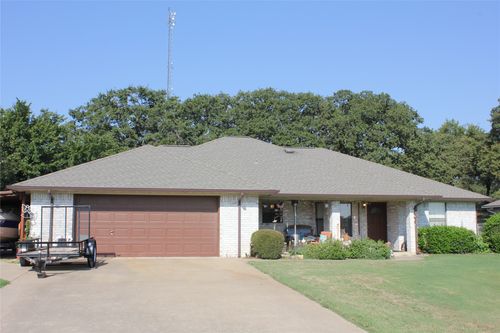 102 Wasco Cv, Lake Kiowa, TX, 76240-8739 | Card Image