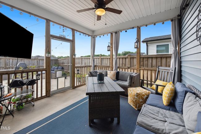 Screened Porch | Image 25