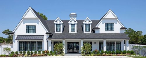 40-40 August Circle, Huntington, NY, 11731 | Card Image
