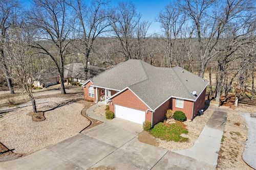 60 Taylor Dr, Bella Vista, AR, 72714-3242 | Card Image