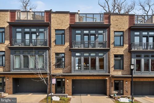 5320 Merriam St, BETHESDA, MD, 20814-2123 | Card Image