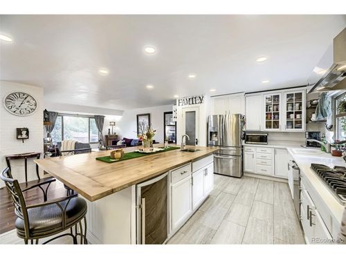 1175 S Welch Cir, Lakewood, CO, 80228-3657 | Card Image