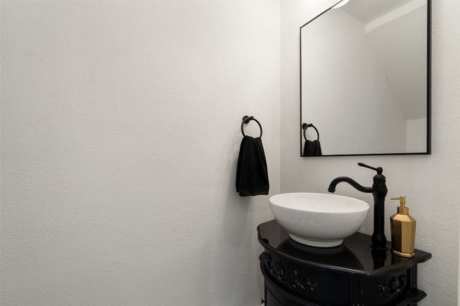 6523 Heron Dr, House other with 4 bedrooms, 3 bathrooms and 4 parking in Austin TX | Image 28