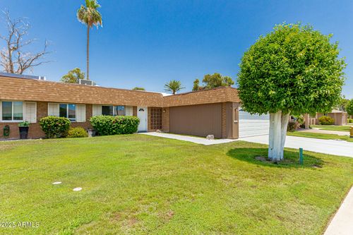 10022 W Mountain View Rd, Sun City, AZ, 85351-4815 | Card Image