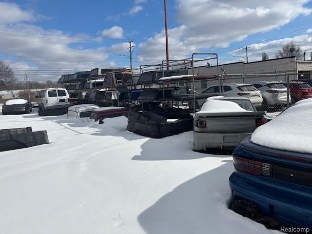 Commercial Lease in Redford Charter Township 3