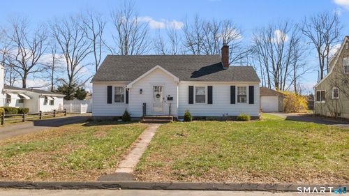 6 Eastwood Rd, Cromwell, CT, 06416-1417 | Card Image