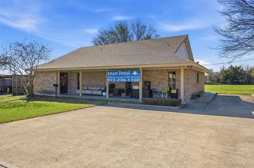 216 Dalton Dr, Desoto, TX, 75115-4414 | Card Image