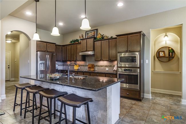 112 Lantana Crst, House other with 3 bedrooms, 3 bathrooms and null parking in Spring Branch TX | Image 4