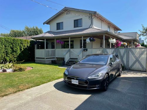 12460 113 Ave, Surrey, BC, V3V3L9 | Card Image