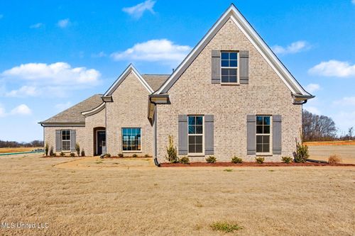 2545 Scott Meadows Ln, Hernando, MS, 38632-1572 | Card Image