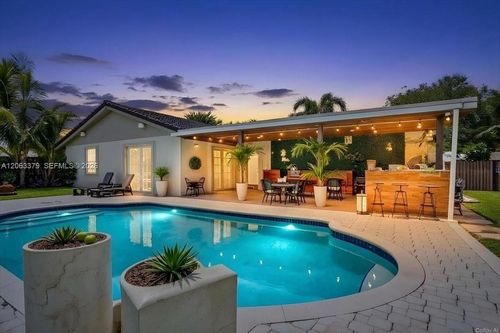 1-4201 W Sailboat Dr, Hollywood, FL, 33026-1043 | Card Image
