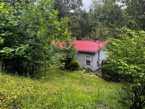292 Deer Creek Xing, Mountain City, TN, 37683-4277 | Card Image