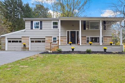 8 Brandywine Lane, Home with 5 bedrooms, 2 bathrooms and null parking in Perinton NY | Image 1