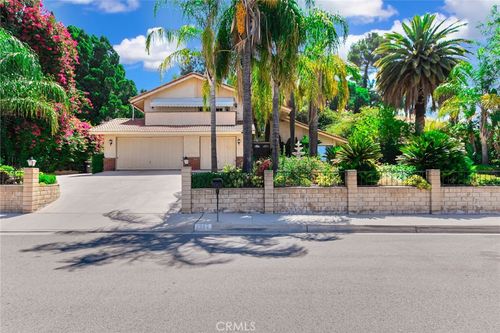 2963 Orange St, Highland, CA, 92346-1861 | Card Image