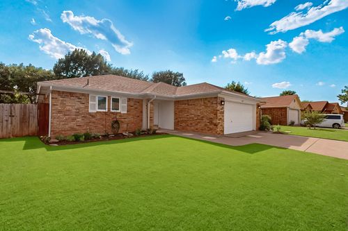 6617 Whitley Rd, Watauga, TX, 76148-2644 | Card Image