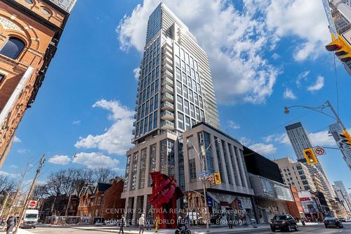 3901-3 Gloucester St, Toronto, ON, M4Y0C6 | Card Image