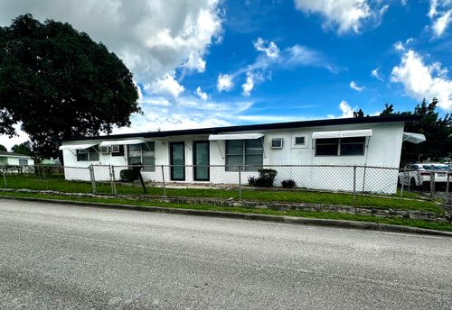 3116 Rj Hendley Avenue, Riviera Beach, FL, 33404 | Card Image