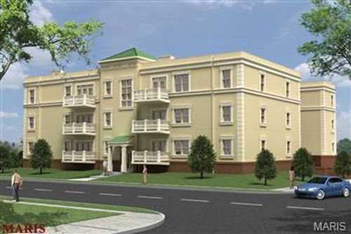 1b-910 N Mcknight Road, University City, MO, 63132 | Card Image