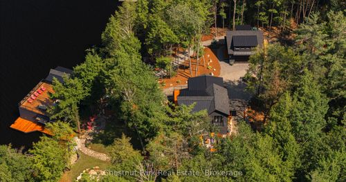 6 Taylor Rd, Bracebridge, ON, P1L1S6 | Card Image