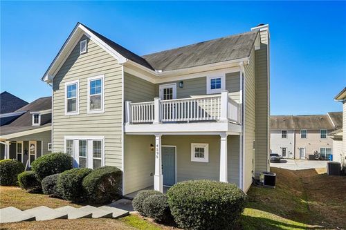 4593 Parkway Cir, Atlanta, GA, 30349-9403 | Card Image