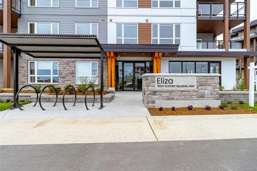 310-3564B Ryder Hesjedal Way, Colwood, BC, V9C0V4 | Card Image