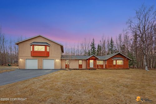 590 S Stamper Dr, Wasilla, AK, 99654-7762 | Card Image
