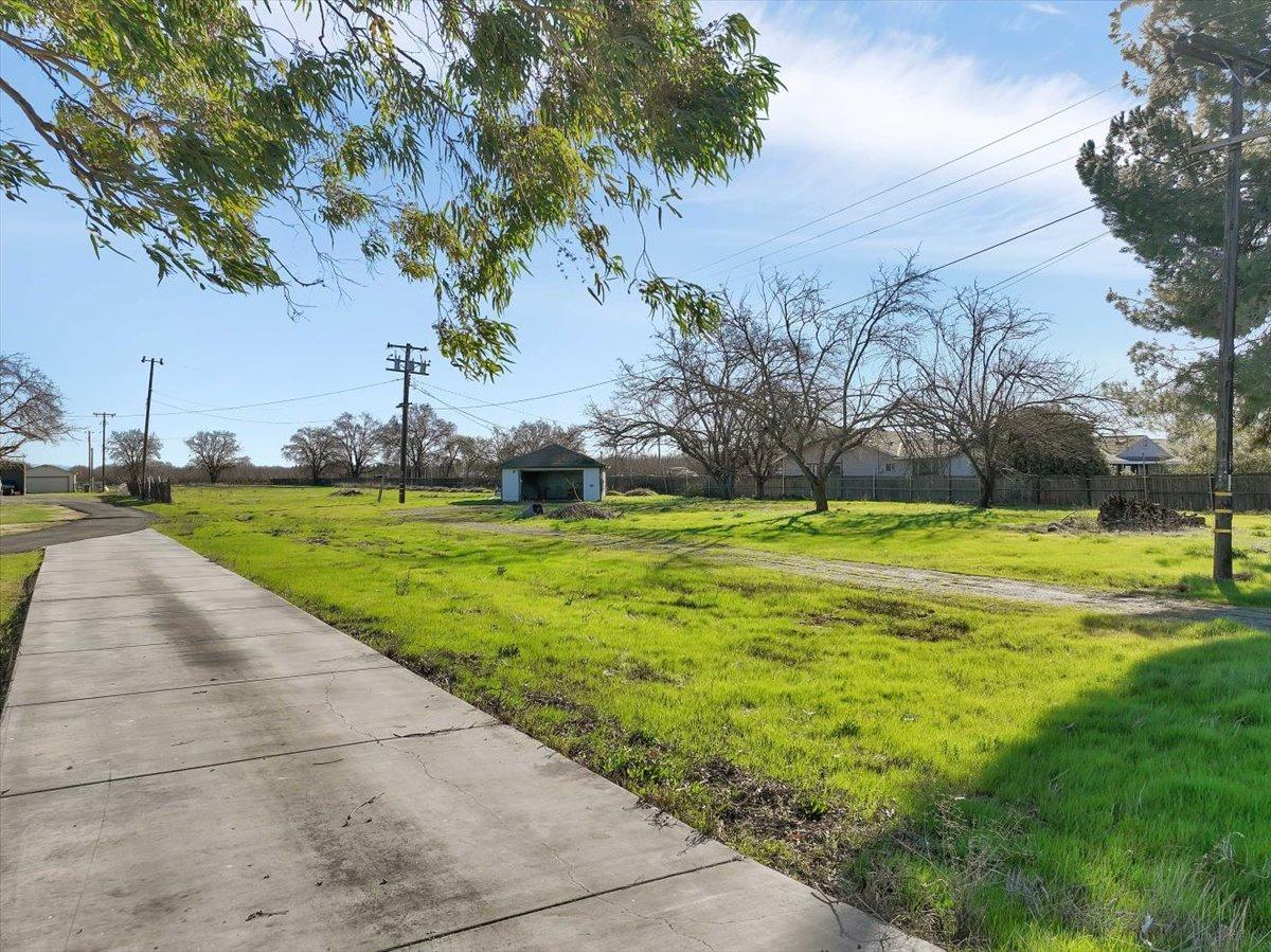 Land in Olivehurst 4