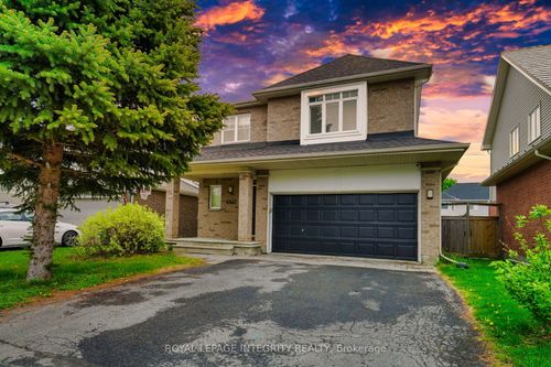 4463 Shoreline Dr, Gloucester, ON, K1V1R7 | Card Image
