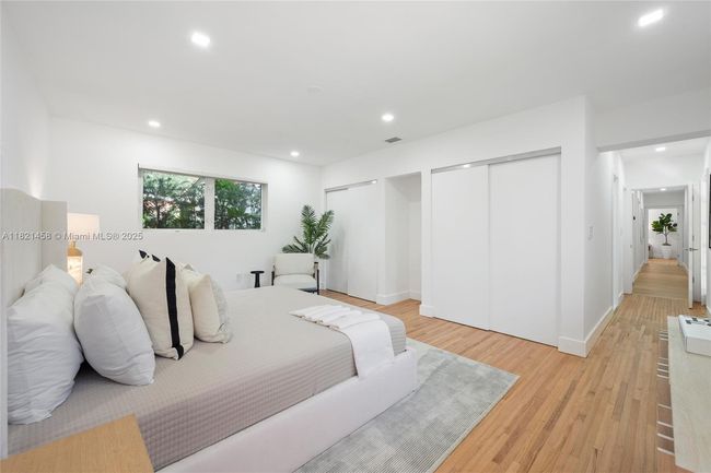 5211 Granada Blvd, House other with 4 bedrooms, 3 bathrooms and null parking in Coral Gables FL | Image 10