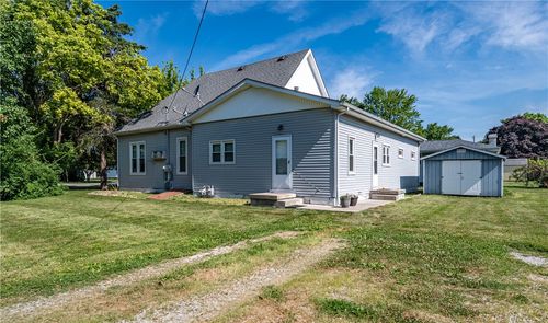 820 S Main St, Sullivan, IL, 61951-2228 | Card Image