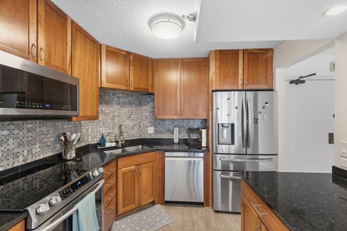 318-401 S 1st St, Minneapolis, MN, 55401-2562 | Card Image