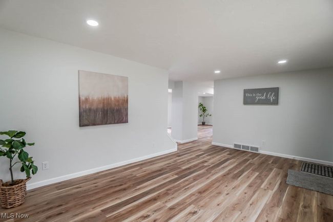 Living Room | Image 4