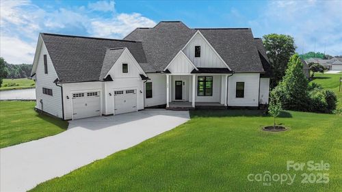108 Augusta Ln, Shelby, NC, 28150-9292 | Card Image