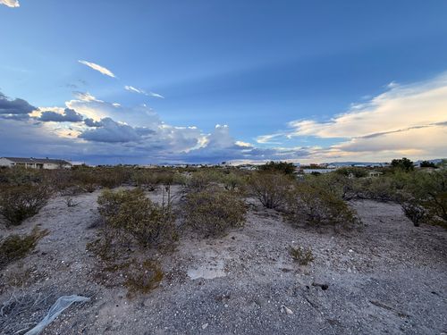 207 Olympic St, Elephant Butte, NM, 87935-1890 | Card Image