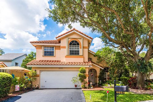 6851 Nw 29th Ct, Margate, FL, 33063-2092 | Card Image