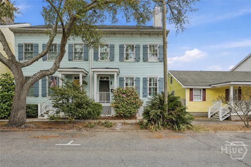 536 E Harris St, Savannah, GA, 31401-4622 | Card Image
