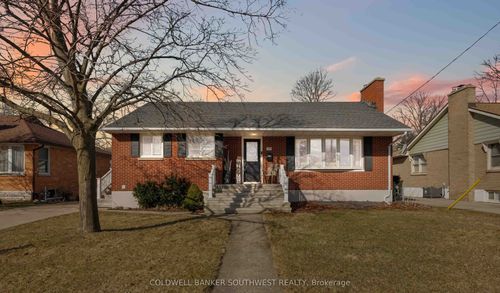 1569 Indian Road N, Sarnia, ON, N7V4E1 | Card Image