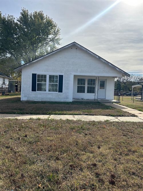 410 E 2nd St, Stroud, OK, 74079-4231 | Card Image