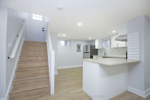 lower-574 Olive Ave, Oshawa, ON, L1H2R3 | Card Image