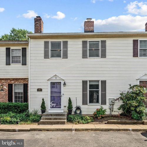17 Washington Sq, DOYLESTOWN, PA, 18901-2259 | Card Image