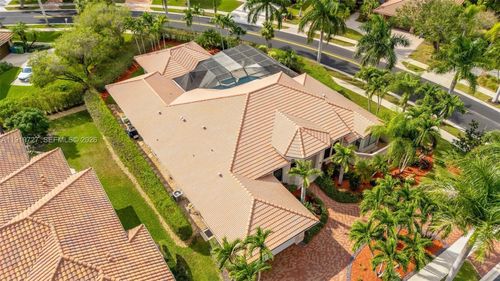 392 Coconut Cir, Weston, FL, 33326-3317 | Card Image