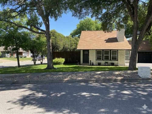 2626 Baxter Dr, Austin, TX, 78745-4378 | Card Image