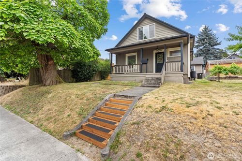 3738 E J St, Tacoma, WA, 98404-3032 | Card Image