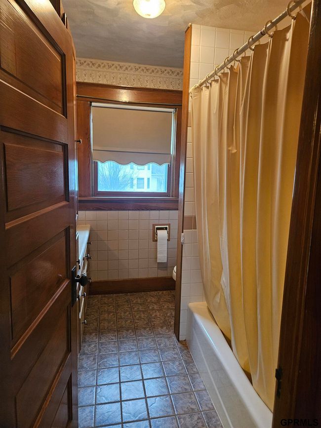 403 A St, House other with 4 bedrooms, 2 bathrooms and 2 parking in Shelton NE | Image 26