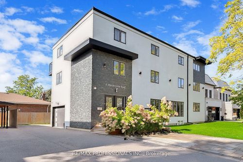 4 Martin Grove Road, Etobicoke, ON, M9B4J9 | Card Image