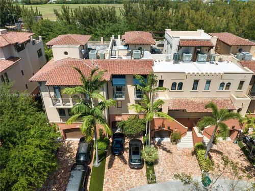 6222-6222 Paradise Point Dr, Palmetto Bay, FL, 33157-2602 | Card Image