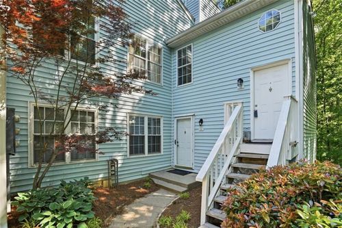 704 Glenleaf Dr, Peachtree Corners, GA, 30092-6107 | Card Image