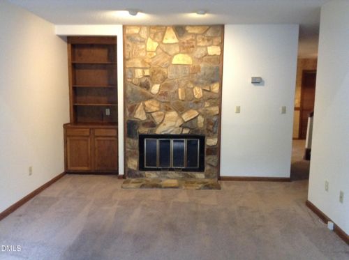4302 Hunters Club Dr, Raleigh, NC, 27606-2773 | Card Image