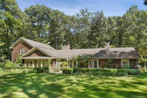 164 Spring St, South Salem, NY, 10590-1613 | Card Image