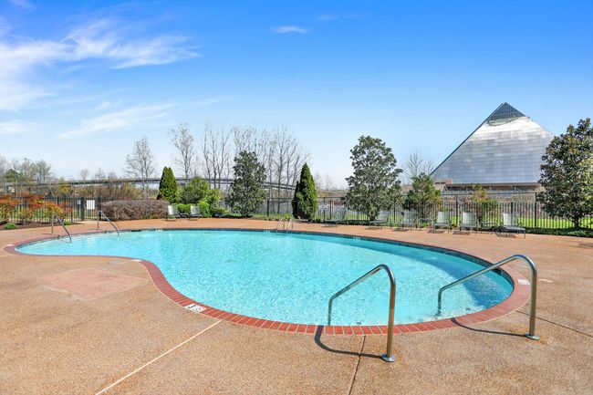 APT-105 - 358 N Island Dr, Condo with 4 bedrooms, 4 bathrooms and null parking in Memphis TN | Image 36